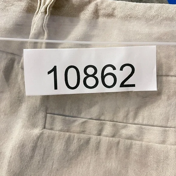 Alice & Olivia Roll‎ Cuff Shorts Womens Size 34 Beige Linen Blend Casual Summer - Picture 14 of 14